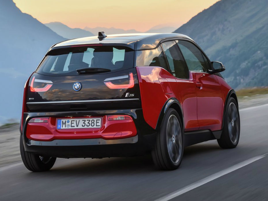BMW Reveals New i3 and i3s