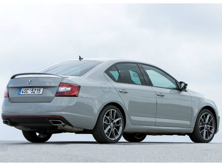 Skoda Octavia 2017 Vrs 230 Price Mileage Reviews Specification