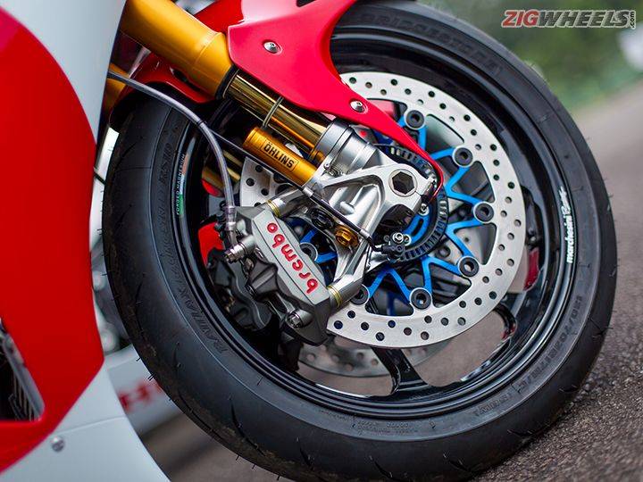 Honda RC213V-S First Ride Review Honda RC213V-S First Ride Review