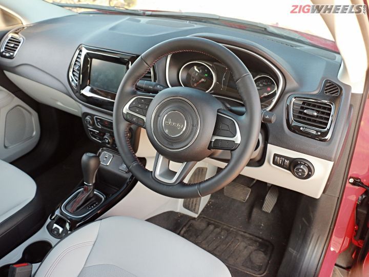 Compass Petrol Auto Longitude O