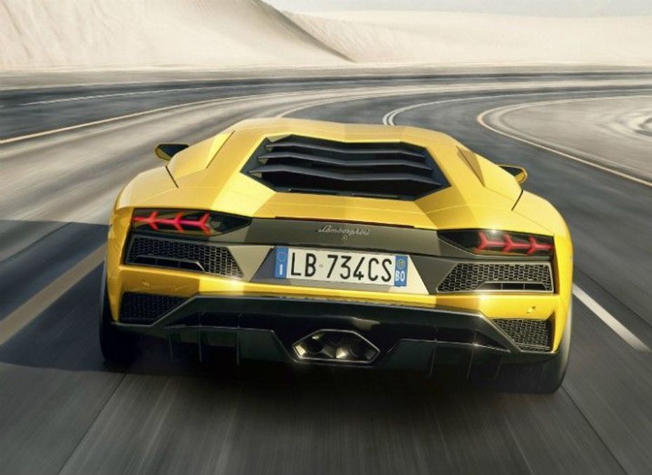 The rear end of Aventador S Coupe