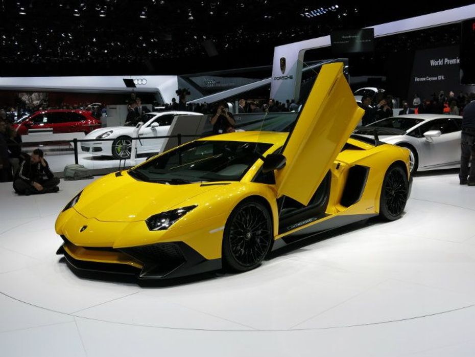 Currently, the Aventador SV is the fastest series production model from Lamborghini