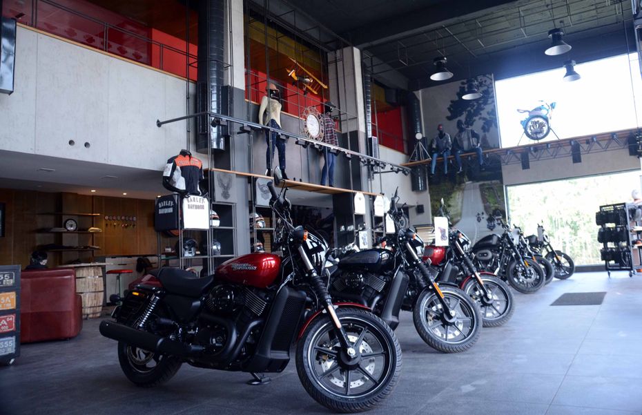 Harley-Davidson-Showroom-Dehradun-pic-photo-image-m2