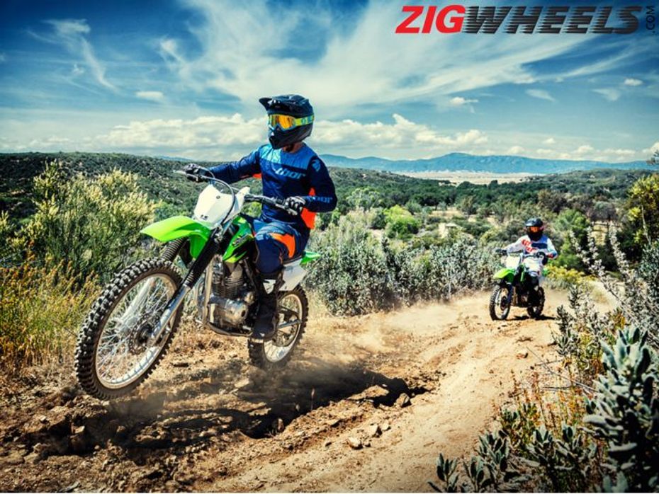 Kawasaki KLX140G comes with lightweight chassis, full-size wheels and off-road tyres