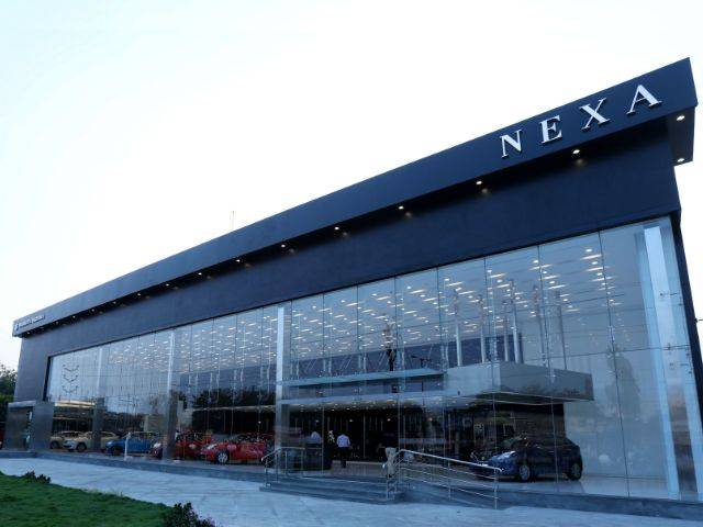 Nexa showroom outlet andheri west