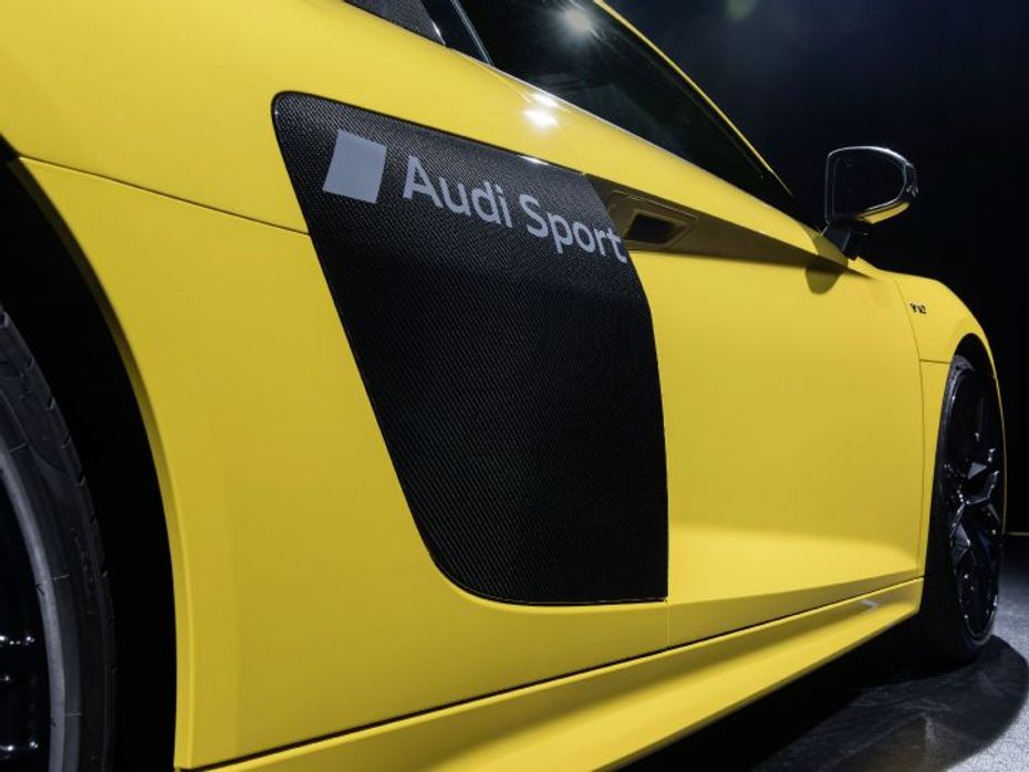Audi R8 - Audi Sport Etched