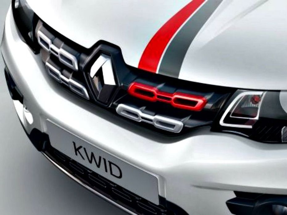 The red highlights on the grille of Renault Kwid Live For More Edition