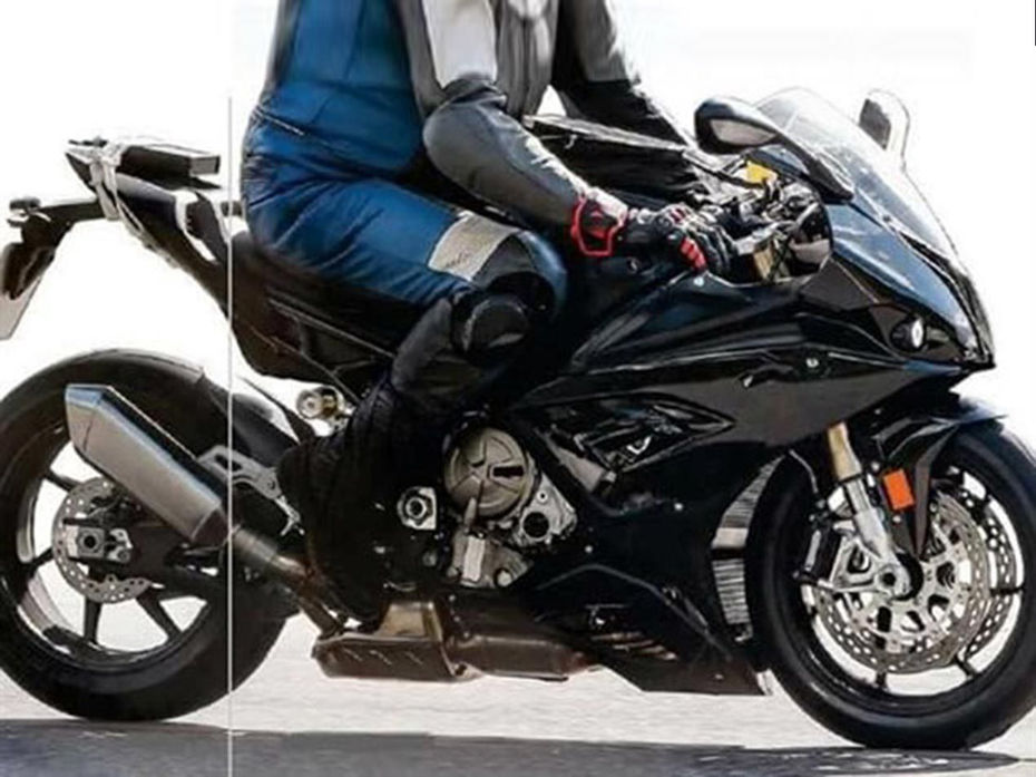 2018 BMW S1000RR Spotted Testing