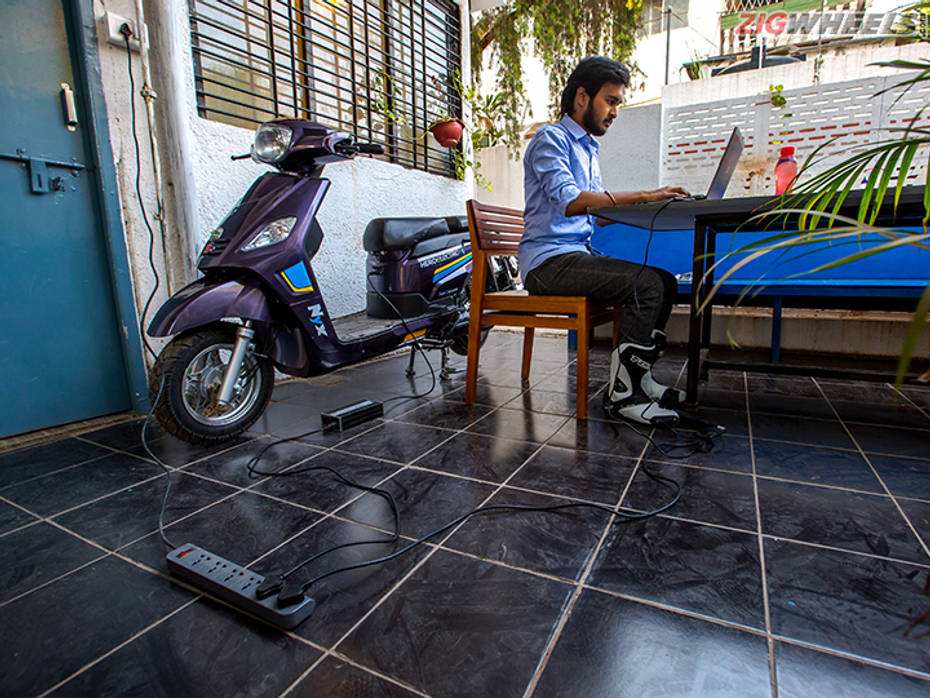 Hero Electric Nyx: Road Test Review Hero Electric Nyx: Road Test Review
