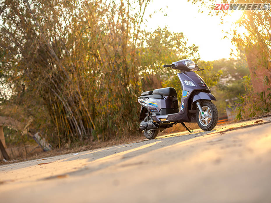 Hero Electric Nyx: Road Test Review Hero Electric Nyx: Road Test Review