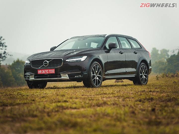 volvo crossover launch