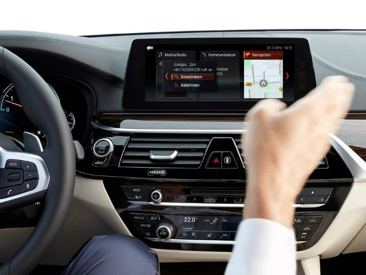 2017 BMW 5 Series 2017 BMW 5 Series