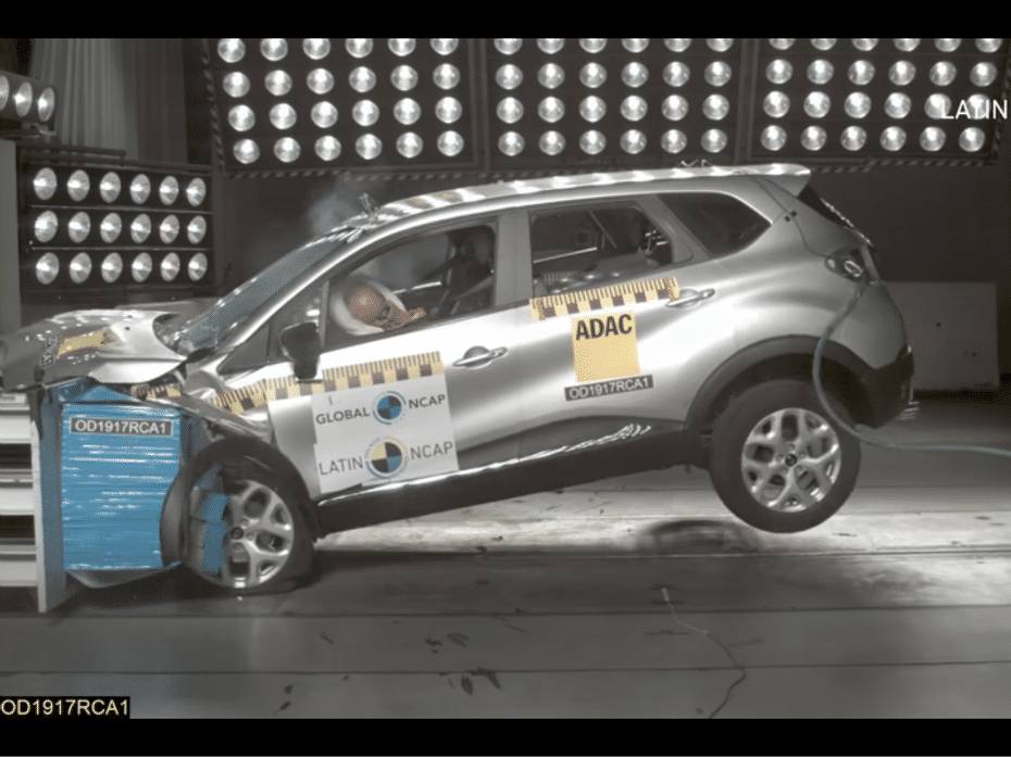 Renault Captur Crash Tested