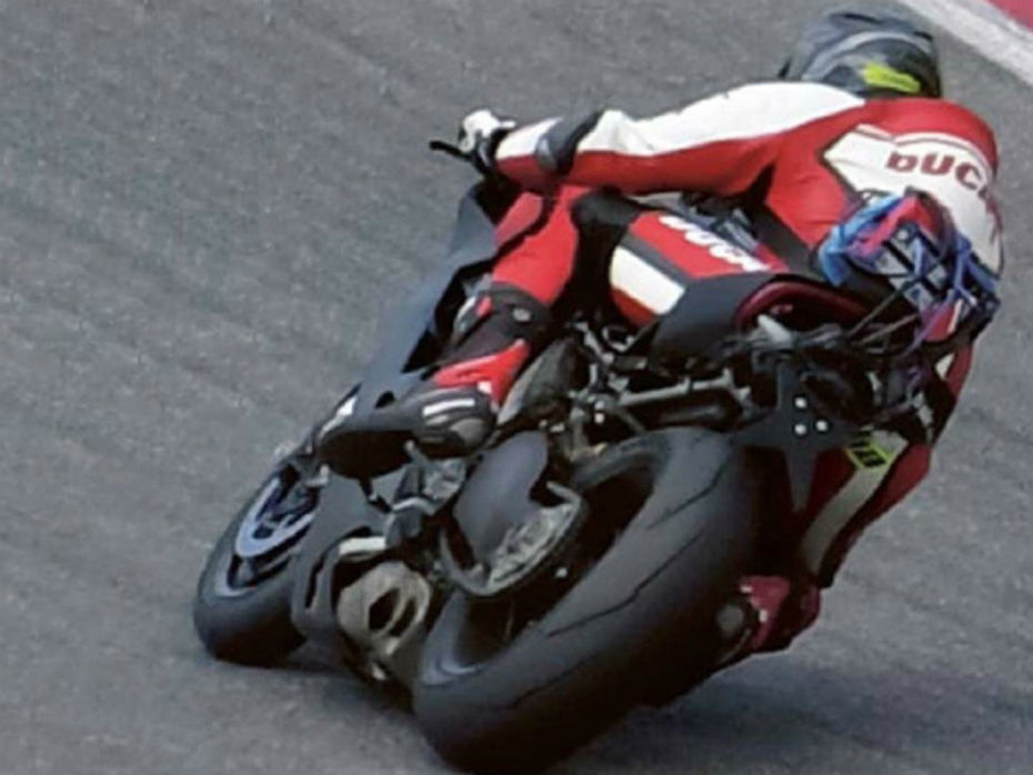Ducati V4 superbike