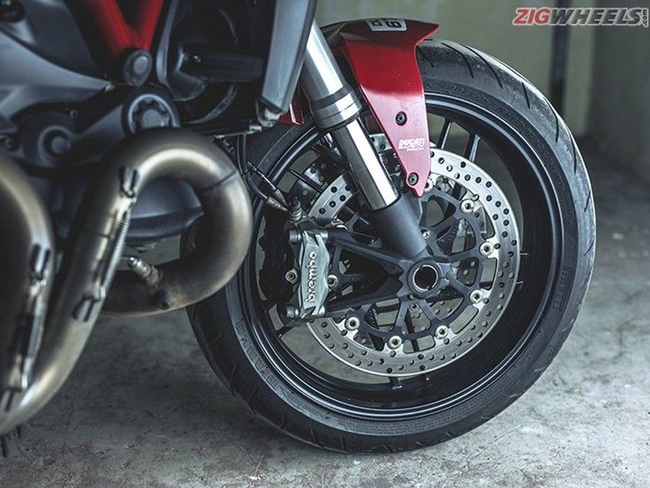 Monster 821 cycle parts