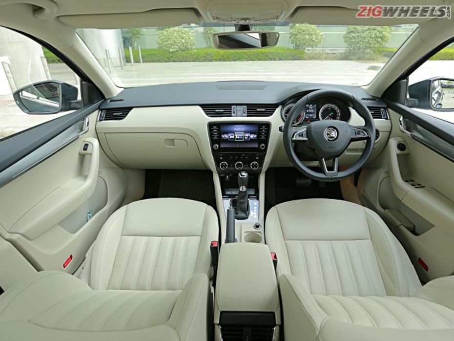 Skoda Octavia Facelift Review - Interior