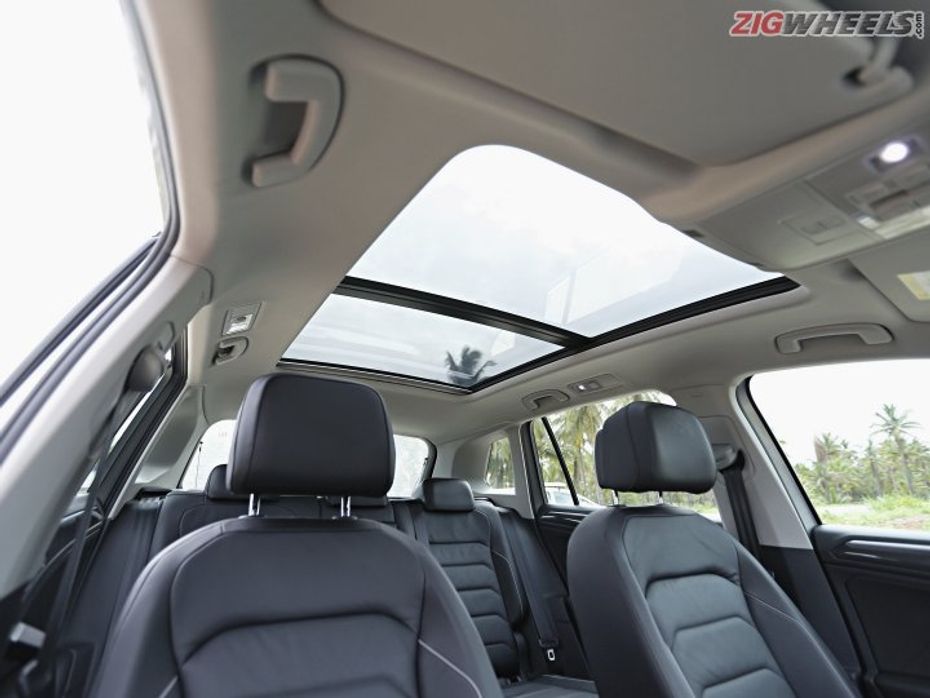 Volkswagen Tiguan Review - Panoramic Sunroof