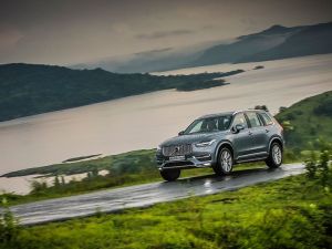 Volvo Makes S90 Safer And XC90 More Powerful - ZigWheels Volvo Makes S90 Safer And XC90 More Powerful - ZigWheels