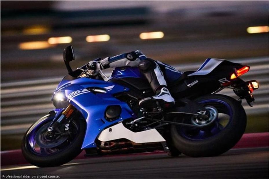 New Yamaha R6 comes with fully-adjustable KYB suspension system and front brakes from R1