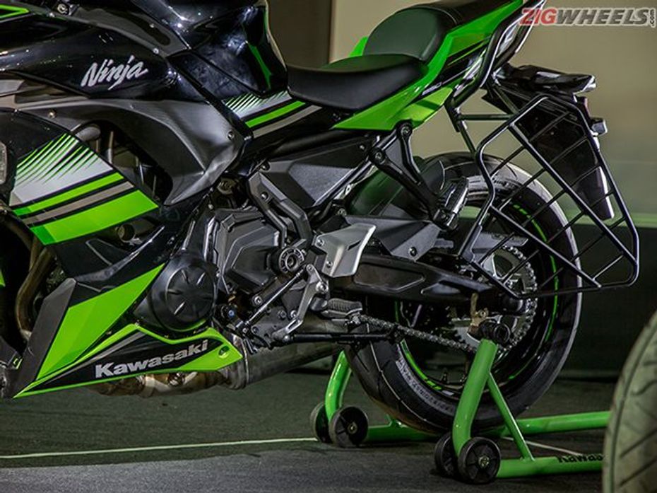 Kawasaki-Ninja-650-ZigWheels-Pic-Image-Photo-M