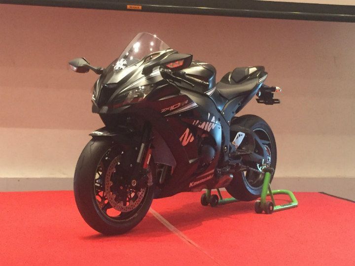 Kawasaki ZX-10RR Launched At Rs 21.90 Lakh - ZigWheels