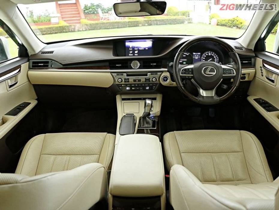 Lexus ES 300h Interior Lexus ES 300h Interior
