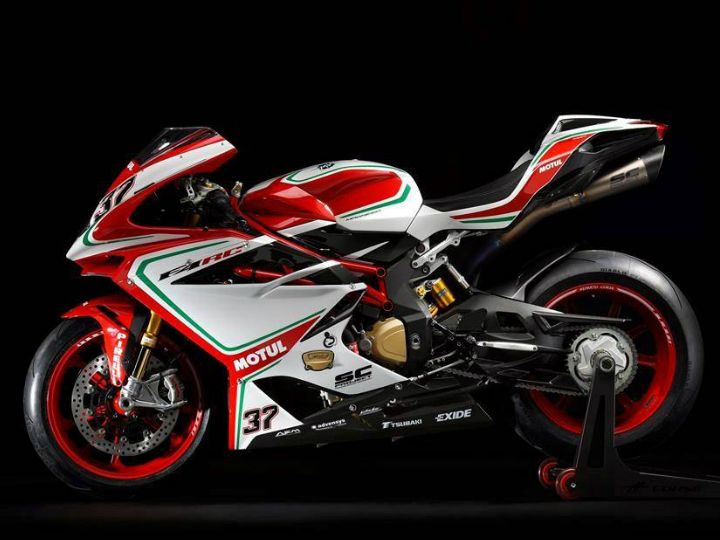 The bike pays homage to its racing history The bike pays homage to its racing history