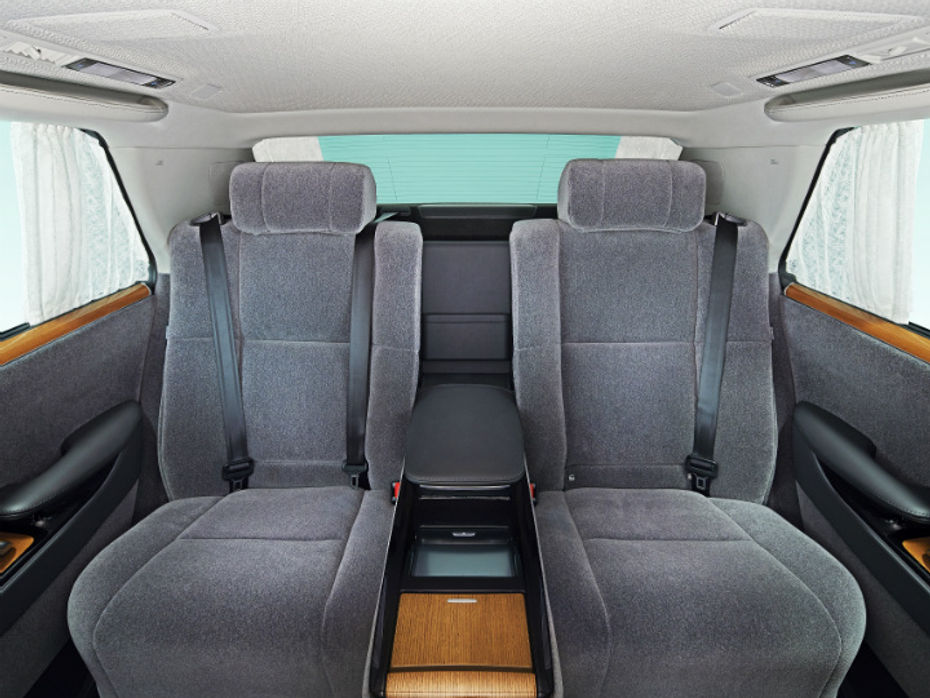 The 2018 Toyota Century - Interiors