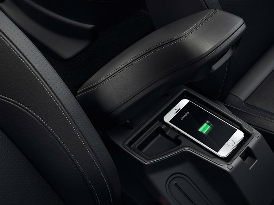 Tata Hexa Downtown Wireless Charger