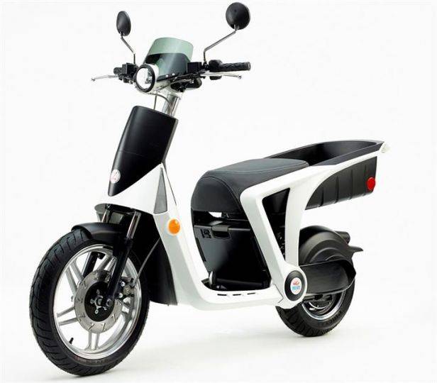 mahindra electric two wheeler price