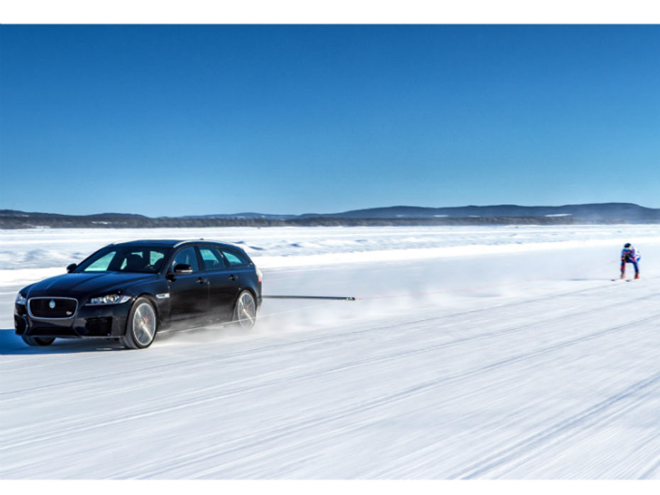 Making of the world record with the Jaguar XF Sportbrake
