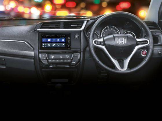 Honda BR-V Receives A Digital Touch - ZigWheels