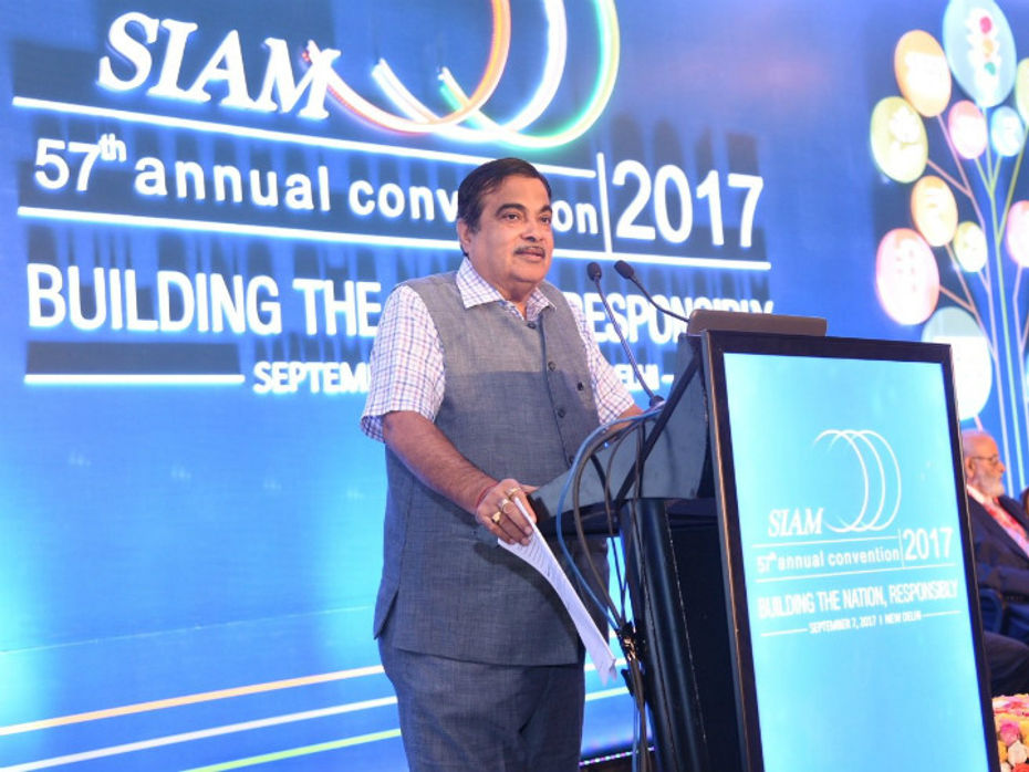 Nitin Gadkari addressing Society of Indian Automobile Manufacturers