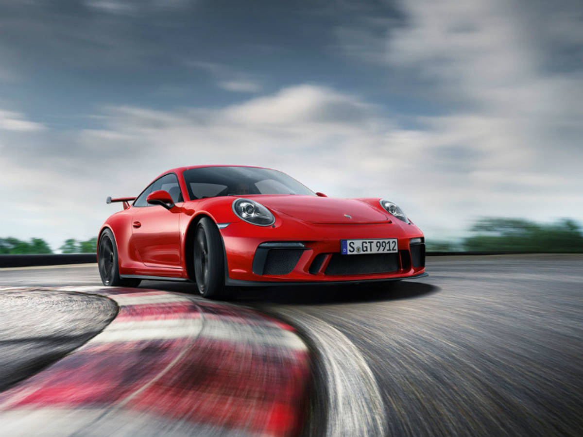 The new Porsche 911 GT3 RS has set a mind-blowing Nürburgring lap time