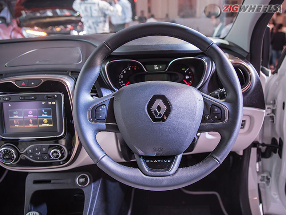 Renault Captur Steering Wheel