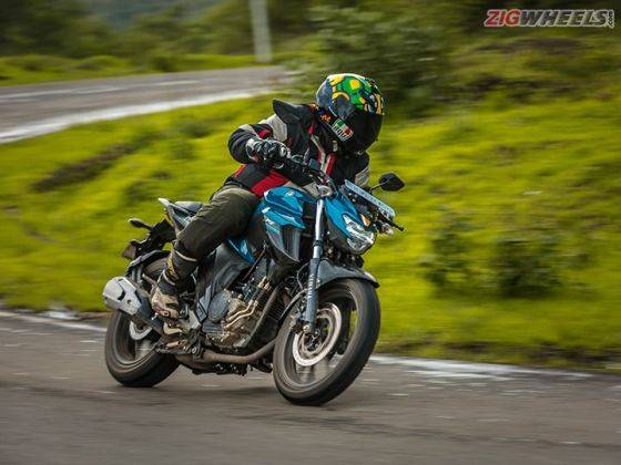 best helmet for fz25