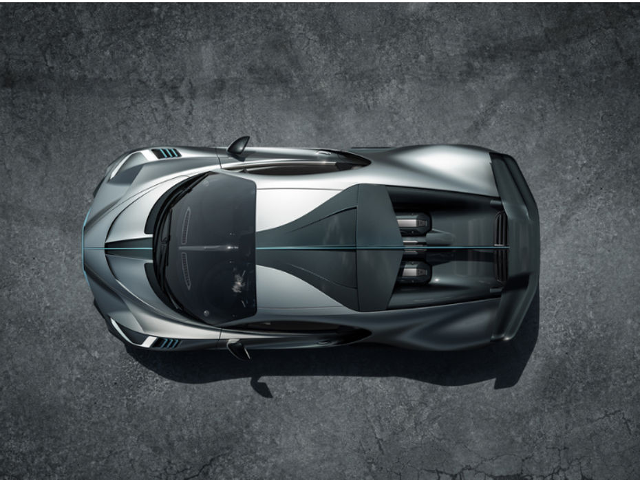 Bugatti Divo profile