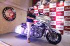 2018 Indian Chieftain Elite Launched; Gets Custom Hand-sprayed Paint! 2018 Indian Chieftain Elite Launched; Gets Custom Hand-sprayed Paint!