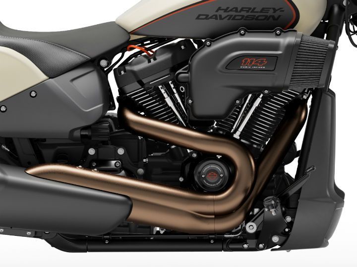 2019 Harley Davidson FXDR engine