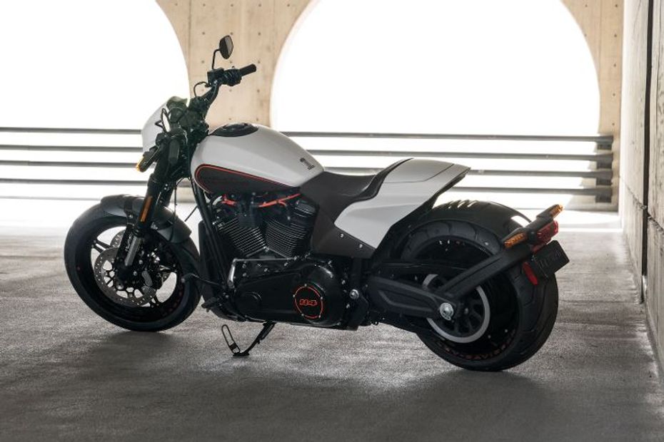 2019 Harley Davidson FXDR rear