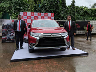 Mitsubishi Outlander Makes A Comeback Officially Launched At Rs 31.95 lakh Mitsubishi Outlander Makes A Comeback Officially Launched At Rs 31.95 lakh