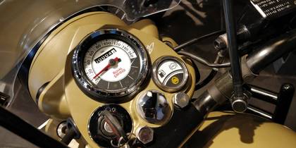 royal enfield classic 350 signals fuel indicator