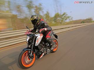 KTM 125 Duke Price, Images, colours, Mileage & Reviews