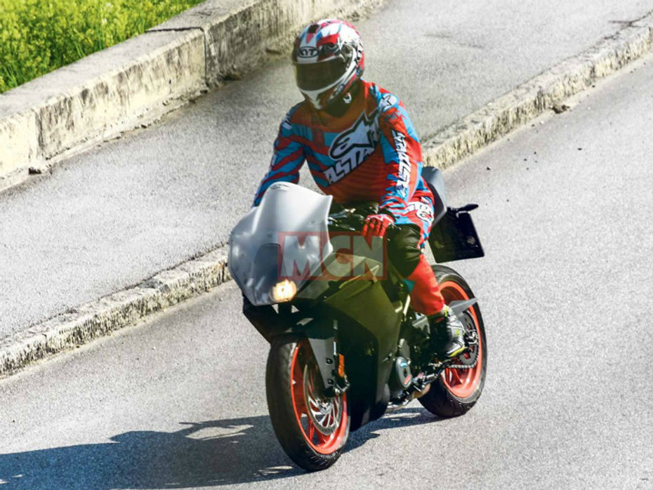 2019 KTM RC 390 Spotted Testing
