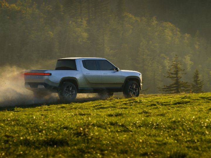 Rivian Reveals All Electric R1t And R1s Blows Minds At La