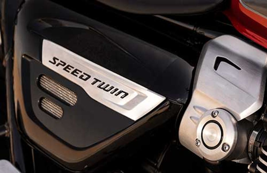 Triumph Speed Twin Vs Kawasaki Z900 RS Vs BMW R NineT