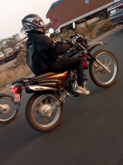 Yamaha XTZ 125 Off-road Bike Spied In India - ZigWheels