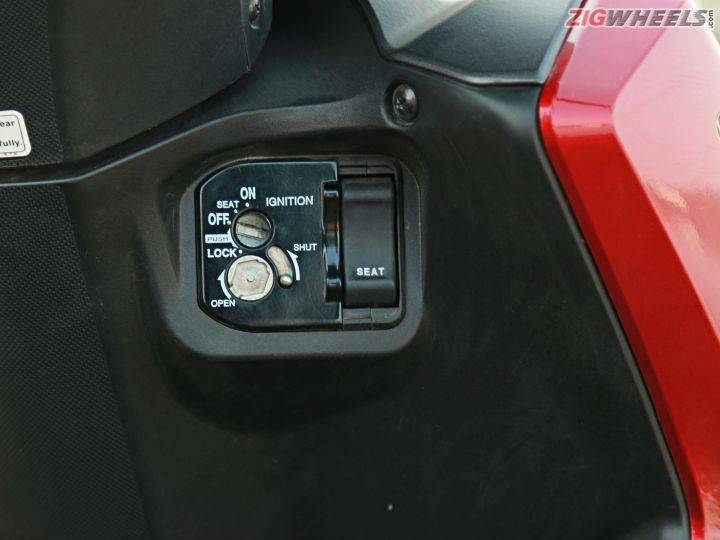 scooty seat lock