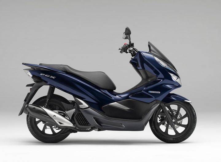 Honda PCX Hybrid side