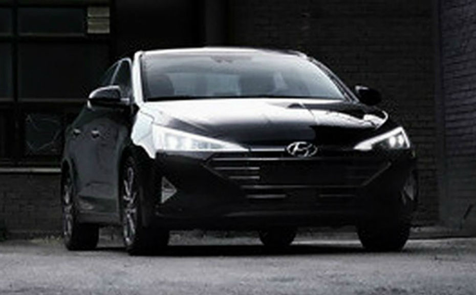 Hyundai Elantra Facelift Spied Again
